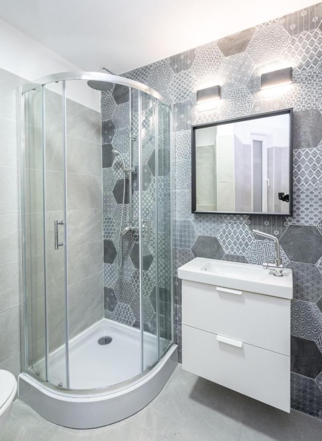 Relax Apartament In Piata Universitatii Bucureşti Ngoại thất bức ảnh
