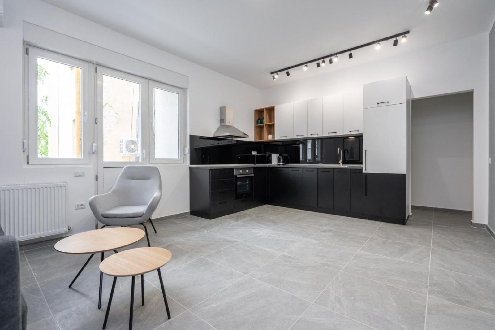 Relax Apartament In Piata Universitatii Bucureşti Ngoại thất bức ảnh