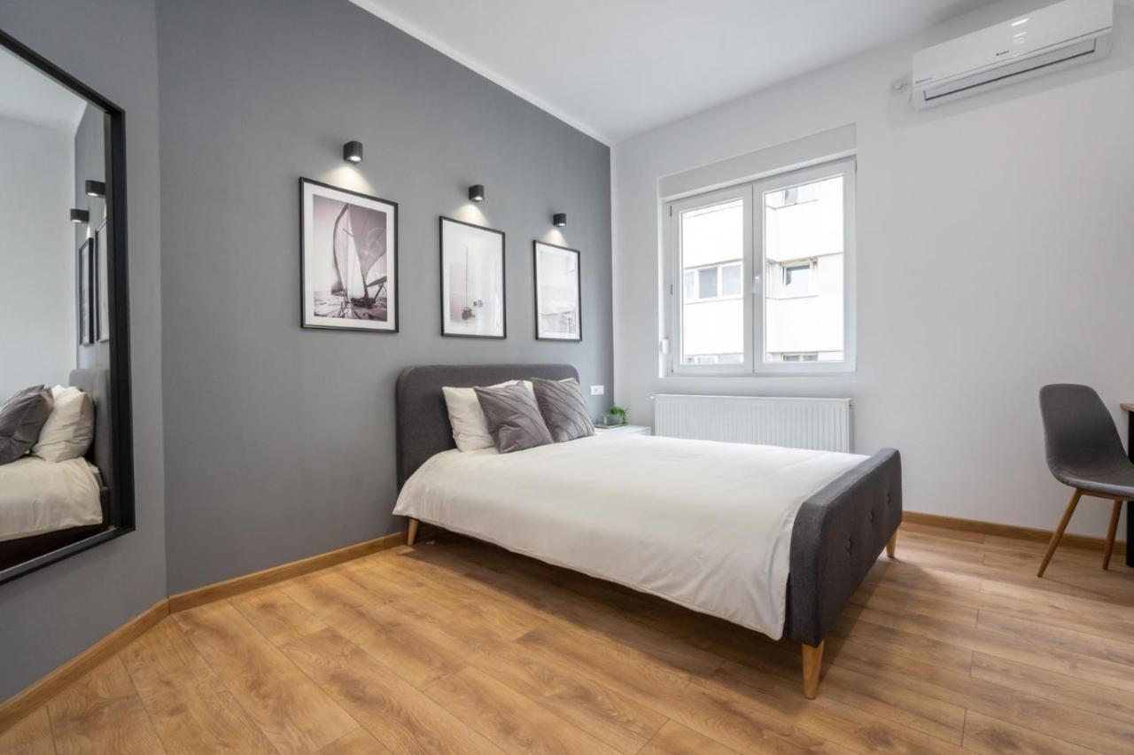 Relax Apartament In Piata Universitatii Bucureşti Ngoại thất bức ảnh