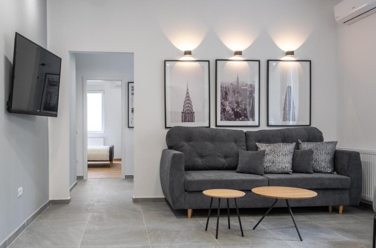 Relax Apartament In Piata Universitatii Bucureşti Ngoại thất bức ảnh